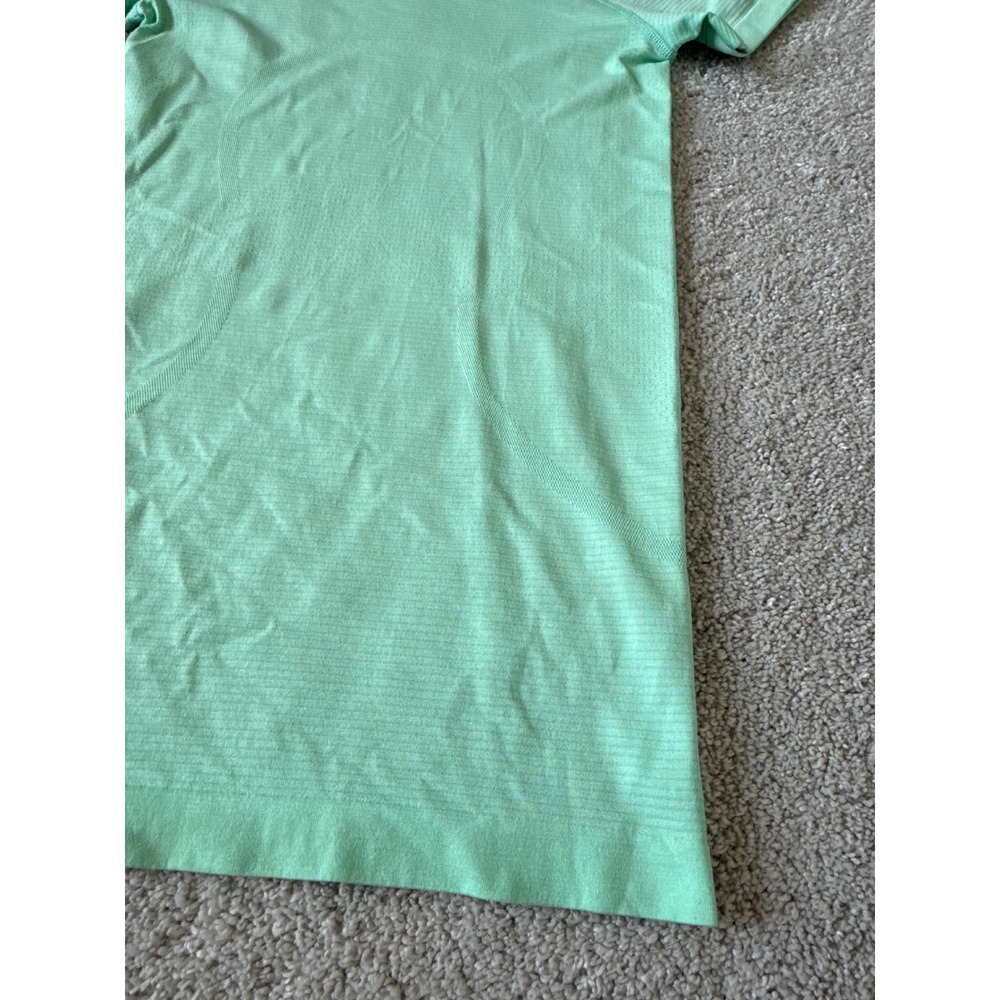 Lululemon Swiftly Tech Short Sleeve 2.0 Mint Green Athletic Shirt Womens 2 - Picture 2 of 5